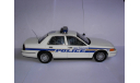 модель 1/18 полицейский Ford Crown Victoria Police Des Plaines Autoart металл 1:18, масштабная модель