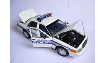 модель 1/18 полицейский Ford Crown Victoria Police Des Plaines Autoart металл 1:18, масштабная модель, scale18