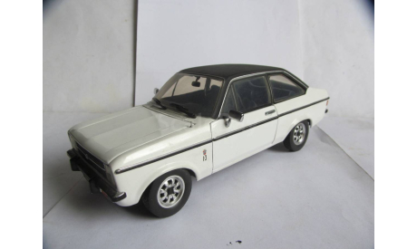 Модель 1/18 Ford Escort Mk-II Sun Star 1:18, масштабная модель, Sunstar, scale18