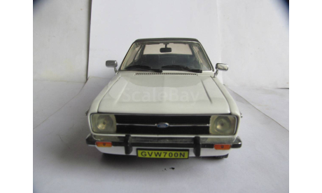 Модель 1/18 Ford Escort Mk-II Sun Star 1:18, масштабная модель, Sunstar, scale18