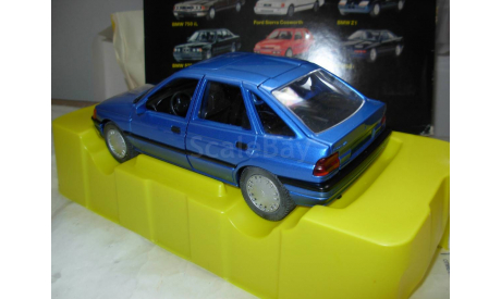 модель 1/24 Ford Escort Schabak металл 1:24 синий, масштабная модель, scale24