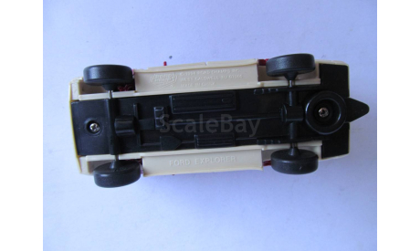 модель 1/43 Ford Explorer 4x4 Road Champs металл 1:43, масштабная модель, scale43