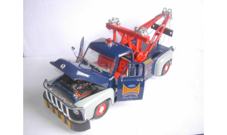 модель эвакуатор 1/18 Ford F 100 Tow Truck Yatming/Road Legends металл 1:18 кран, масштабная модель, scale18, Sunstar