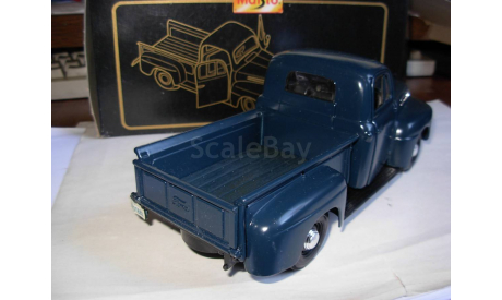 модель 1/25 Ford F1 Pickup пикап 1948 Maisto металл, масштабная модель, scale24