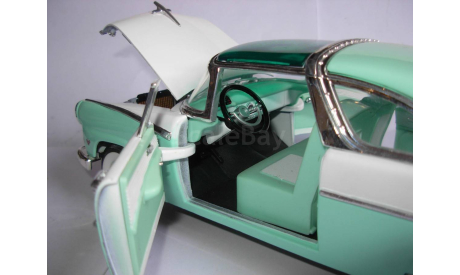 модель 1/18 Ford Fairline 1955 Crown Victoria Yatming Road Toughметалл 1:18, масштабная модель
