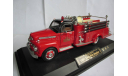 модель 1/24 пожарный Ford Fire Engine 1951 Golden Wheel металл пожарная 1:24 1/25 1:25, масштабная модель, scale24