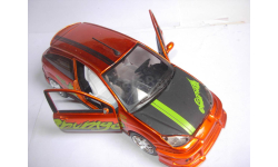 модель 1/24 Ford Focus Burago металл 1:24