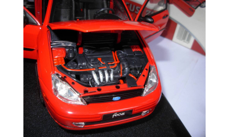 модель 1/18 Ford Focus ZX3 2002 Motor Max металл 1:18, масштабная модель, scale18, MotorMax