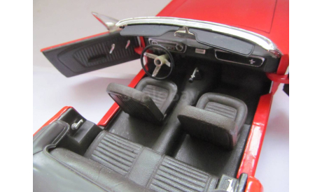 модель 1/18 Ford Mustang 1965 Cabrio Revell металл 1:18, масштабная модель, scale18