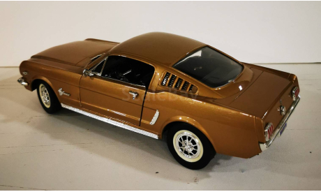 модель 1/18 Ford Mustang 1965 Mira металл 1:18, масштабная модель