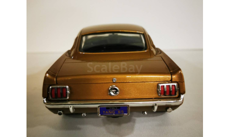 модель 1/18 Ford Mustang 1965 Mira металл 1:18, масштабная модель