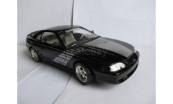 модель 1/18 Ford Mustang 1994 Boss Shinoda Universal Hobbies металл 1:18