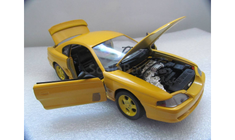 модель 1/18 Ford Mustang 1994 GT Coupe Universal Hobbies / Jouef Evolution / Eagle’s Race металл 1:18, масштабная модель, scale18