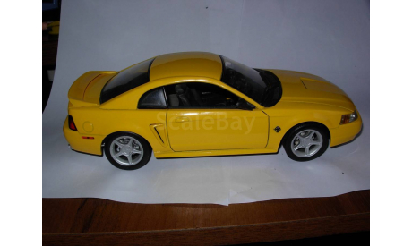 модель 1/18 Ford Mustang 1999 GT Maisto металл, масштабная модель, 1:18