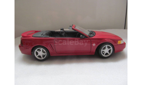 модель 1/18 Ford Mustang GT 1999 Convertible Maisto металл 1:18, масштабная модель, scale18