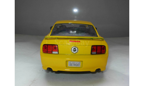 модель 1/24 FORD MUSTANG GT 2006 Maisto металл, масштабная модель, scale24