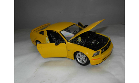 модель 1/24 FORD MUSTANG GT 2006 Maisto металл, масштабная модель, scale24