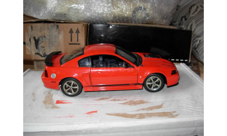 модель 1/18 Ford Mustang Much I 2004 Autoart металл 1:18, масштабная модель, scale18