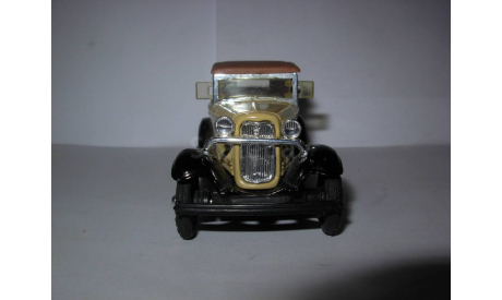 модель 1/43 Ford Roadster 1932 DeLuxe ERTL металл 1:43, масштабная модель, scale43