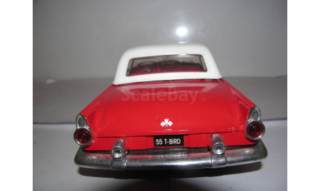 модель 1/18 Ford Thunderbird 1955 Revell металл 1:18, масштабная модель, scale18