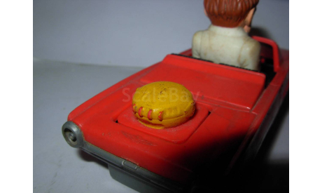 модель 1/43 Ford Thunderbird 1963 + фигурка Disney McDonald’s пластик 1:43, масштабная модель, scale43