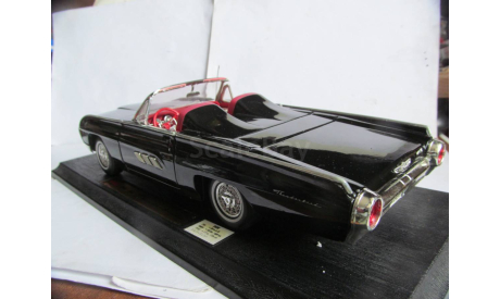 модель 1/18 Ford Thunderbird 1963 Sportroadster Anson металл 1:18, масштабная модель, scale18