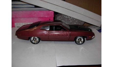 модель 1/18 FORD TORINO 1971 ERTL металл, масштабная модель, 1:18, ERTL (Auto World)