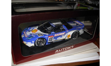 модель 1/18 гоночный Honda NSX 2004 JGTC №100 Raybrig Autoart металл 1:18, масштабная модель