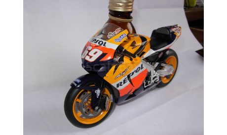 модель 1/12 гоночный мотоцикл HONDA - RC211V TEAM REPSOL N 69 MOTOGP 2004 N.HAYDEN WORLD CHAMPION Altaya металл 1:12, масштабная модель мотоцикла, scale12