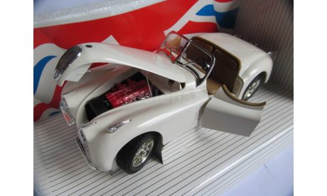 модель 1/18 Jaguar XK120 Roadster ERTL металл 1:18, масштабная модель, ERTL (Auto World), scale18