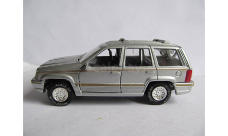 модель 1/43 Jeep Grand Cherokee 1995 4x4 Road Champs металл 1:43, масштабная модель, Chrysler, scale43