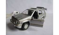 модель 1/43 Jeep Grand Cherokee 1995 4x4 Road Champs металл 1:43