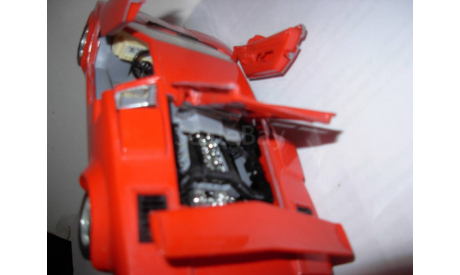 модель 1/24 Lamborghini Countach 1988  Burago Italy металл 1:24, масштабная модель, scale24, BBurago