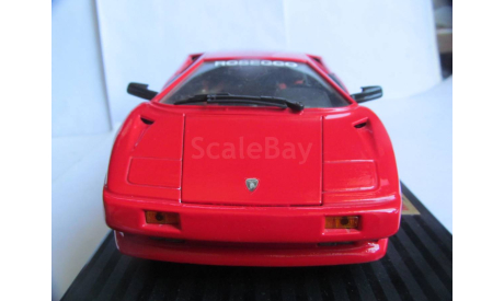 модель 1/18 Lamborghini Diablo 1990 Maisto металл 1:18, масштабная модель, scale18, Maisto-Swarovski