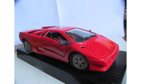 модель 1/18 Lamborghini Diablo 1990 Maisto металл 1:18, масштабная модель, scale18, Maisto-Swarovski