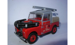 модель  1/43 пожарый LandRover 90 Fire Tender Oxford металл 1:43
