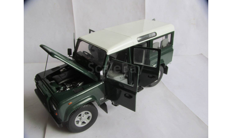 модель 1/18 LandRover Defender 110 Universal Hobbies Revell металл 1:18, масштабная модель, Land Rover, scale18