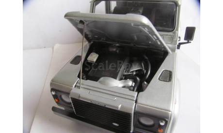 модель 1/18 LandRover Defender 90 Universal Hobbies Revell металл 1:18, масштабная модель, Land Rover, scale18