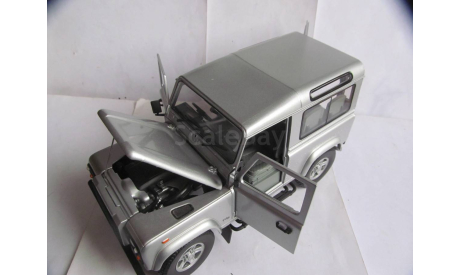 модель 1/18 LandRover Defender 90 Universal Hobbies Revell металл 1:18, масштабная модель, Land Rover, scale18
