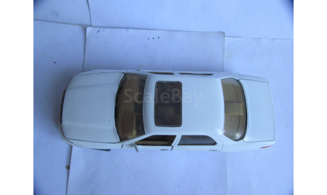 модель 1/18 Lexus LS400 Yatming Road Tough металл 1:18, масштабная модель