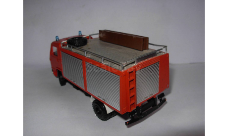 модель 1/50 пожарый MAN VW Volkswagen 8.136F TLF8 Conrad металл 1:50, масштабная модель, scale50