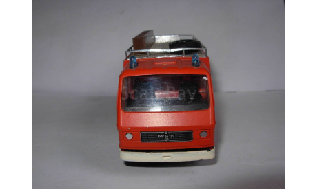 модель 1/50 пожарый MAN VW Volkswagen 8.136F TLF8 Conrad металл 1:50, масштабная модель, scale50
