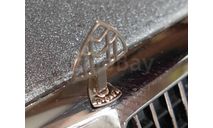 1:18 Носовая никелированная эмблема Maybach с треугольно площадкой с надписью для моделей 1/18 emblem 1/20 1:20, фототравление, декали, краски, материалы, АГД, scale18