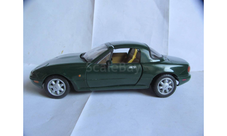модель 1/18 Mazda MX5 Miata Roadster Hard Top первого поколения 1989 Kyosho металл 1:18 MX-5, масштабная модель, scale18