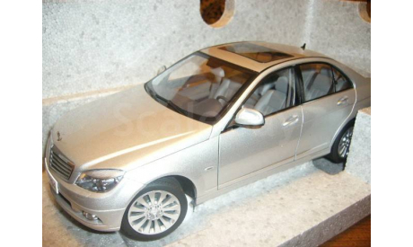 модель 1/18 MB  Mercedes Benz Мерседес C-Class Elegance W204 седан Autoart металл 1:18 Mercedes-Benz Мерседес, масштабная модель, scale18