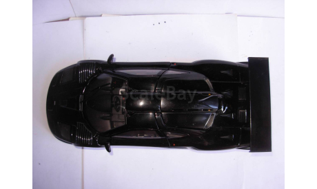 модель 1/18 McLaren F1 GTR UT MODELS металл 1:18, масштабная модель, scale18
