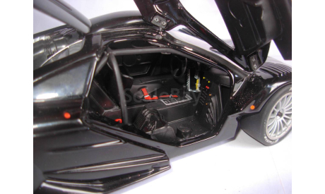 модель 1/18 McLaren F1 GTR UT MODELS металл 1:18, масштабная модель, scale18