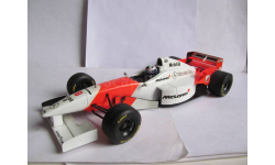 модель F1 Формула 1 1/18 McLaren Mercedes MP4/11 1996 #8 Coulthard Minichamps металл 1:18