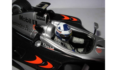модель F1 Формула-1 1/18 McLaren Mercedes MP4/15 2000 #2 David Coulthard Minichamps металл 1:18 MB Mercedes-Benz Мерседес Макларен, масштабная модель, scale18