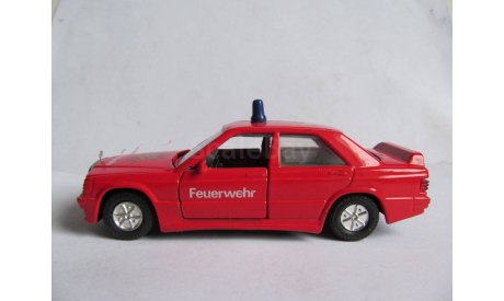 модель 1/36 пожарный Mercedes Benz 190E EVO2 W201 Feuerwehr металл металл Мерседес 1:36 Mercedes-Benz Мерседес MB пожарная, масштабная модель, scale35